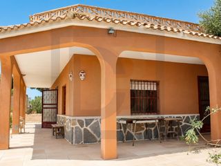 Mas  Lugar san onofre. Finca rústica con vistas increíbles y extensa parcela en orihuel