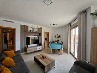 Apartamento en Calle carmelo pérez 37. Apartamento moderno con piscina y gran solárium en san miguel de