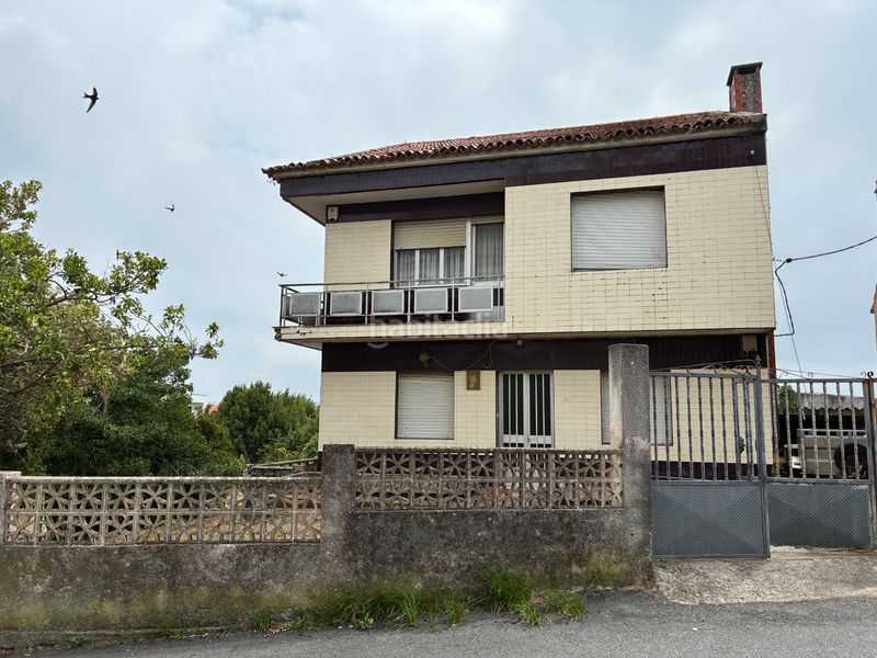 Foto 7b77b600-c4a2-4b15-8ec4-d110fbf8452a. Casa a Illa de Arousa (A)