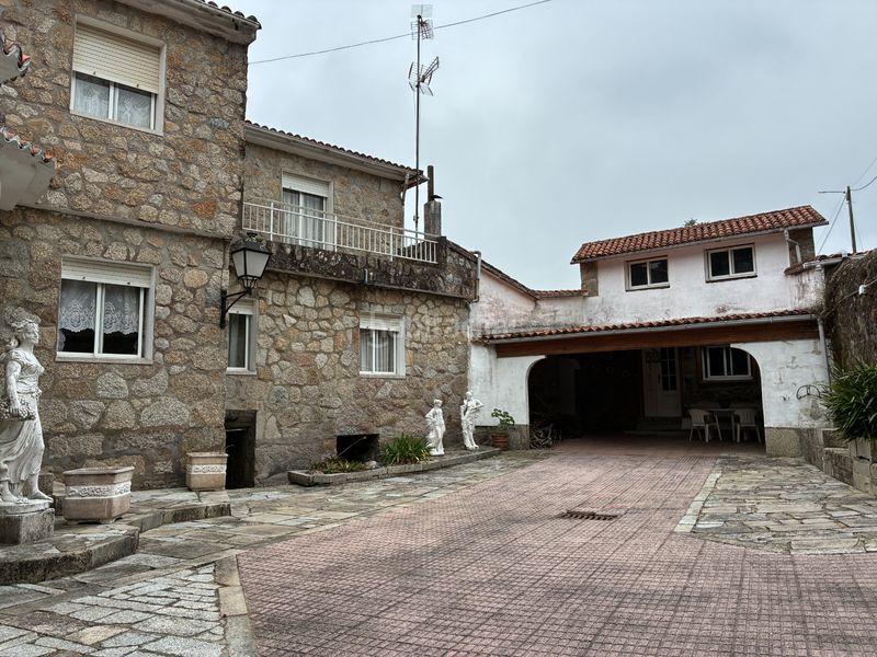 Foto ae5409c8-0c8d-410a-999c-848dbd4ecdd4. Xalet a Vilanova de Arousa