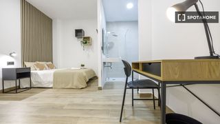 Lloguer Pis a Sant Francesc. Habitación en un apartamento compartido de 8 habitaciones, sant
