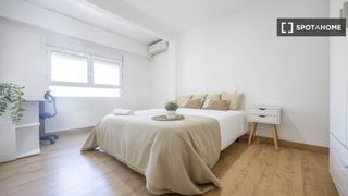 Lloguer Pis a Jaume Roig. Habitación en piso compartido en alquiler en jaume roig, valenci