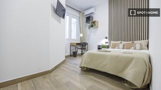 Lloguer Pis a Sant Francesc. Habitación en un apartamento compartido de 8 habitaciones, sant