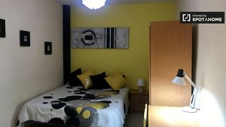 Location Appartement à Pryconsa-Juan de Austria. Habitación en piso compartido en alquiler en alcalá de henares