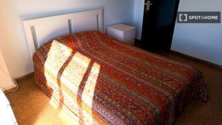 Affitto Appartamento in Moncada. Habitación en piso compartido en montcada