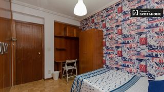 Lloguer Pis a Caballería Española. Habitación en piso compartido en alquiler en alcalá de henares