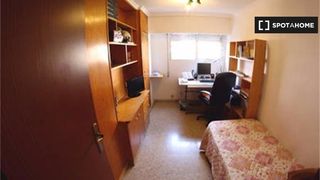 Rent Flat in Babel. Se alquila habitación en piso compartido de 4 habitaciones en al