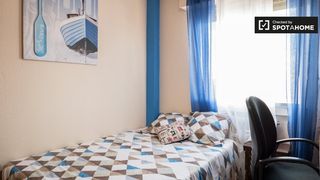 Lloguer Pis a Caballería Española. Habitación en alquiler en alcalá de henares, madrid.