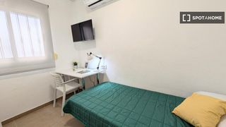 Affitto Appartamento in Zona Concordia. Habitación en piso compartido en burjassot