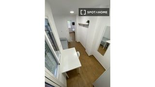 Lloguer Pis a El Torrejón - El Cerezo. Habitación en piso compartido en alquiler, las avenidas.
