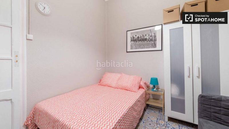 Foto b5b76b73-be11-4ea4-ade8-f6a3213d31a2. Lloguer pis amb calefacció a Gran Via Valencia