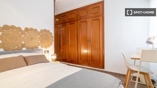 Lloguer Pis a San Antón. Habitación en piso compartido en alquiler en alicante