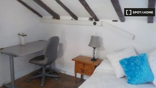 Alquiler Piso en Casco Histórico. Habitaciones en alquiler en apartamento de 5 dormitorios en alca