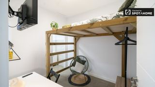 Location Appartement à Centro - Casco Antiguo. Habitación en piso compartido en alquiler en torrent, valencia.