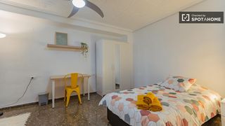 Lloguer Pis a Centro. Habitación en apartamento compartido de 4 habitaciones, xirivell