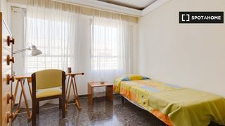 Location Appartement à San Juan. Dormitorio de estudiantes en piso compartido de estudiantes de 6