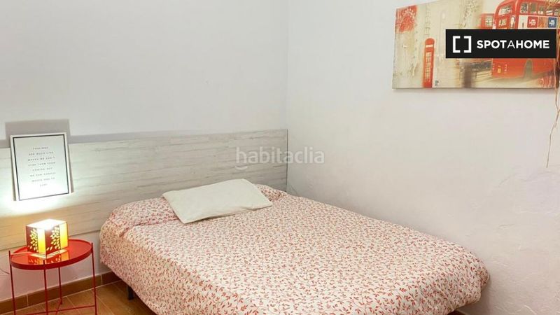 Foto ac19c67a-1941-4d31-b471-3102bbee59e6. Lloguer pis amb calefacció a Centro Histórico Málaga