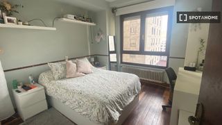 Rent Flat in Iralabarri. Habitación en piso compartido en alquiler en iralabarri, bilbao