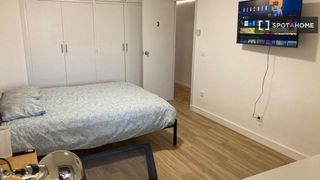 Rent Flat in Casco Antiguo. Habitación piso de 5 habitaciones en alquiler en cartagena