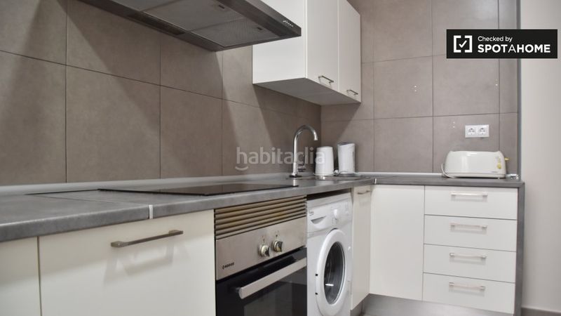 Foto a5a4e577-1084-415c-a9e6-1e284e06253d. Lloguer pis amb calefacció a Russafa Valencia