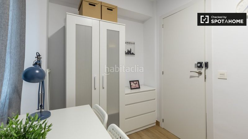 Foto 7e1a4de4-f01b-4591-bd9f-3e2a6978e52e. Lloguer pis amb calefacció a Morvedre Valencia