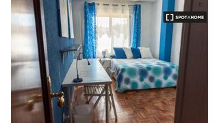 Lloguer Pis a Pryconsa-Juan de Austria. Habitación en piso compartido de 5 habitaciones en alcalá de hen