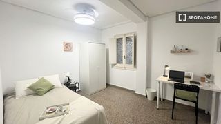 Miete Etagenwohnung in Torrefiel. Habitación en piso compartido en alquiler en torrefiel, valencia