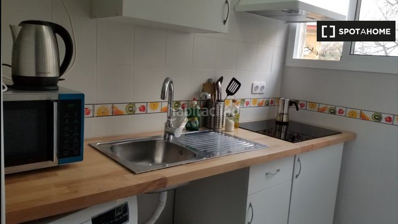 Foto cb1b514e-5ce2-4894-a977-88143417e2d9. Rent flat with heating in Los Pájaros Sevilla