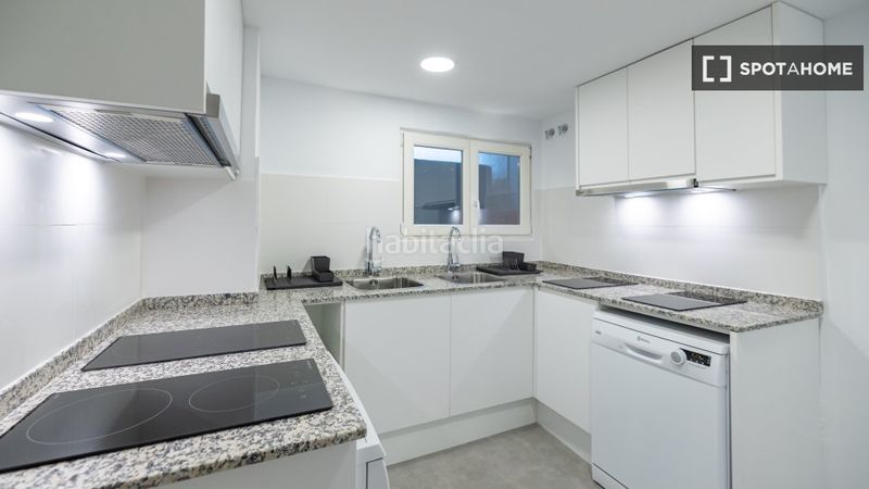 Foto 9f4d4834-deb8-426f-a775-ead153b7560e. Rent flat with heating in La Seu Valencia