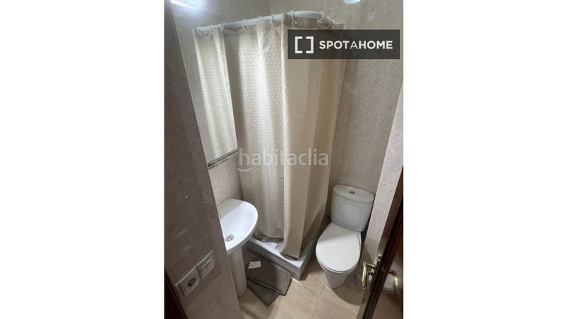 Foto 625b51f1-8416-4c65-bab2-32f535e9be9b. Lloguer pis amb calefacció a San Alberto - La Alcubilla - Florisol Málaga
