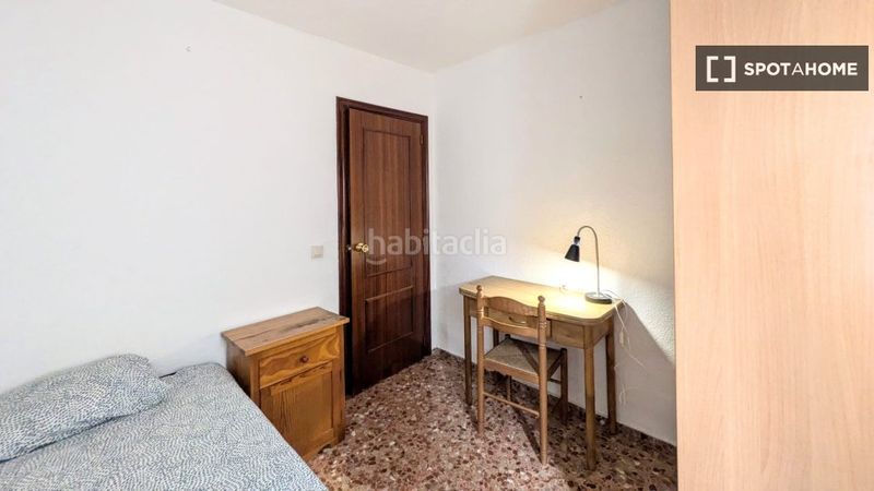 Foto 11c25f08-a0bd-4632-8e51-34deb43d0247. Rent flat with heating in Moncada