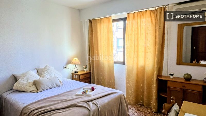 Foto cac2578a-bf85-4f5c-8d47-236d6fac3081. Rent flat with heating in Moncada