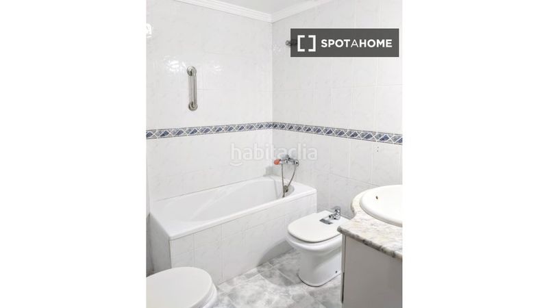 Foto 6a320ea8-26ef-4168-b35f-b9298711dd34. Rent flat with heating in Moncada