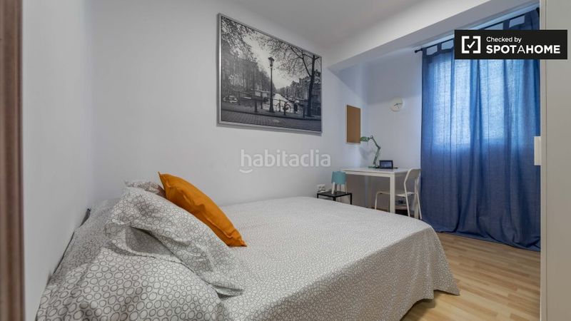 Foto 47bdbc68-f09d-4a05-a744-e4ad1b52a86e. Lloguer pis amb calefacció a Mont Olivet Valencia