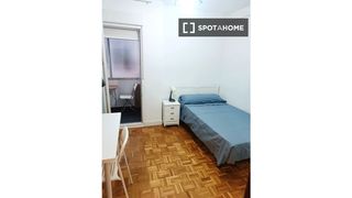 Rent Flat in Pajarillos Bajos. Habitación en piso compartido en valladolid