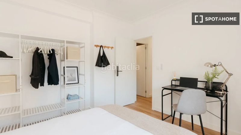 Foto 838fcbf4-aba1-4f39-8af3-5db0e0de22f8. Rent flat with heating in Trinitat Valencia