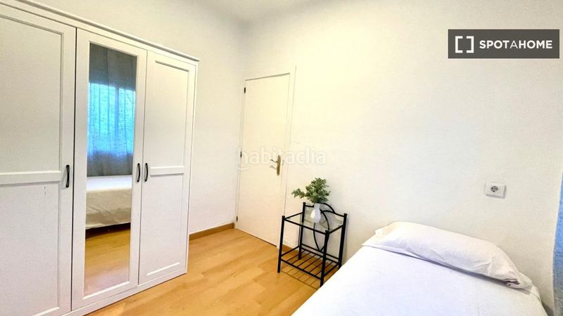 Foto 0da707f4-b132-44f0-90d8-ecc85121c7ef. Rent flat with heating in El Tardón - El Carmen Sevilla