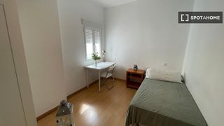 Lloguer Pis a El Tardón - El Carmen. Habitación en piso compartido en alquiler en el tardón, sevilla