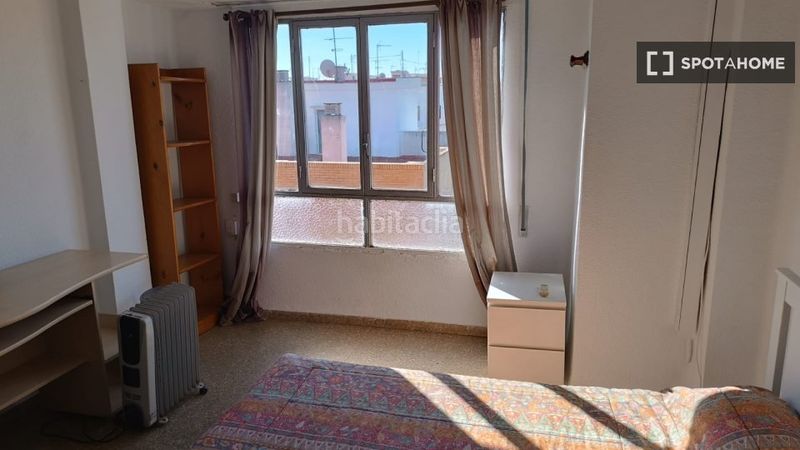 Foto 91f5e473-db91-41e8-b893-32aa7eb5c2b6. Rent flat with heating in Moncada