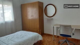 Affitto Appartamento in Barrio Benicalap. Habitación en piso compartido en alquiler en benicalap, valencia
