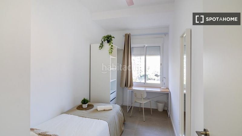 Foto 607f9db1-e8f6-444d-92f7-9034472a0fd2. Rent flat with heating in Mont Olivet Valencia