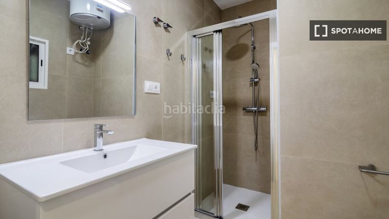 Foto 75c278a4-5923-4af7-a335-2aa4e2fbce8f. Rent flat with heating in Mont Olivet Valencia
