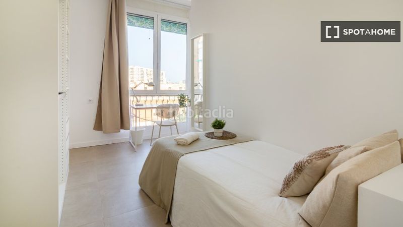 Foto 97fa3a95-2393-4171-9794-730c39e66e52. Rent flat with heating in Mont Olivet Valencia