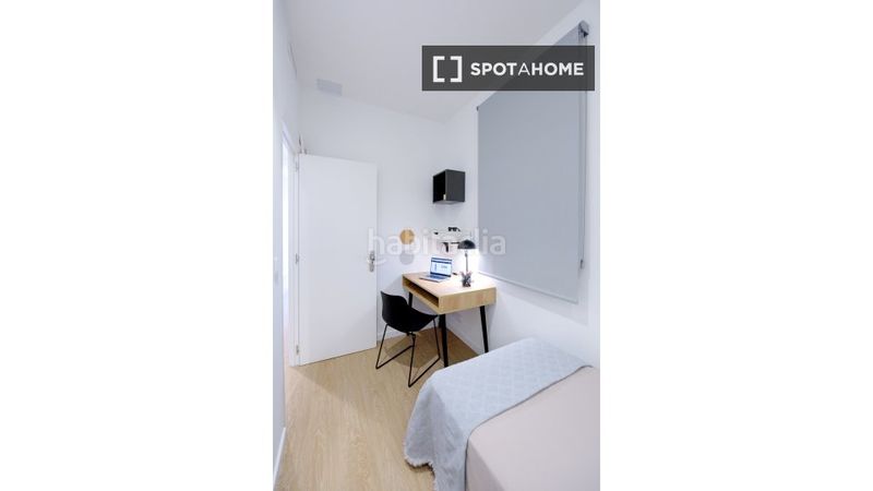 Foto 29e7e91f-bb16-41c0-b16f-deefc9504167. Rent flat with heating in Gran Via Valencia