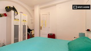 Miete Etagenwohnung in Fígares. Alquiler de habitaciones en piso de 6 habitaciones en granada