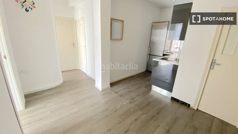 Foto 1a71a00f-8c3a-4fe8-b577-f2fa965de8b1. Lloguer pis amb calefacció a El Torrejón - El Cerezo Sevilla