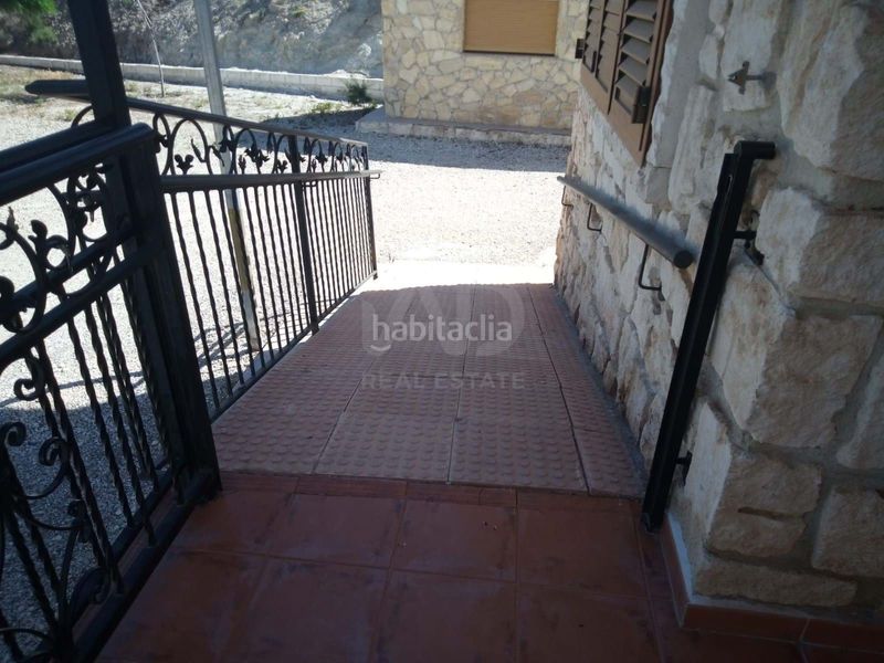 Foto c9437980-dea1-4a7d-9f20-53688c96dd72. Masía en Calasparra