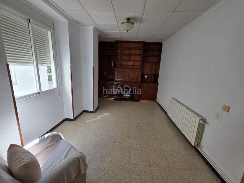 Foto b63d2a87-3560-47f4-bcd7-7d6b97f9dc60. Edificio en Calasparra