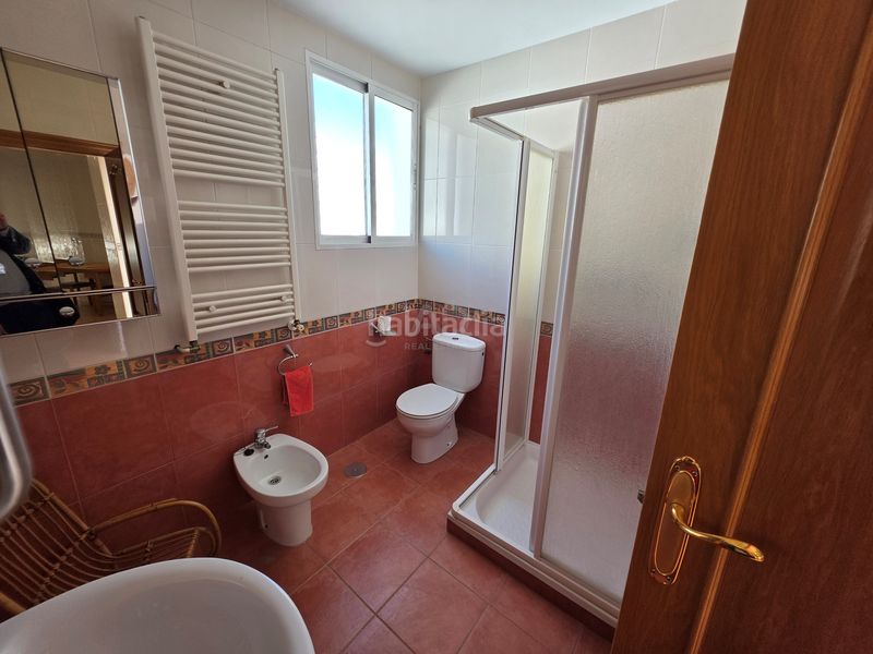 Foto b6ba094e-41aa-465d-824b-a9406872c729. Edificio en Calasparra