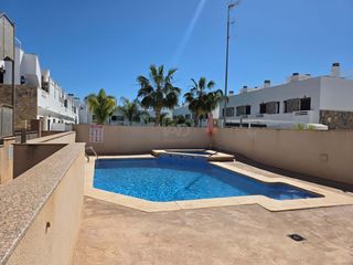 Etagenwohnung in Torre de la Horadada